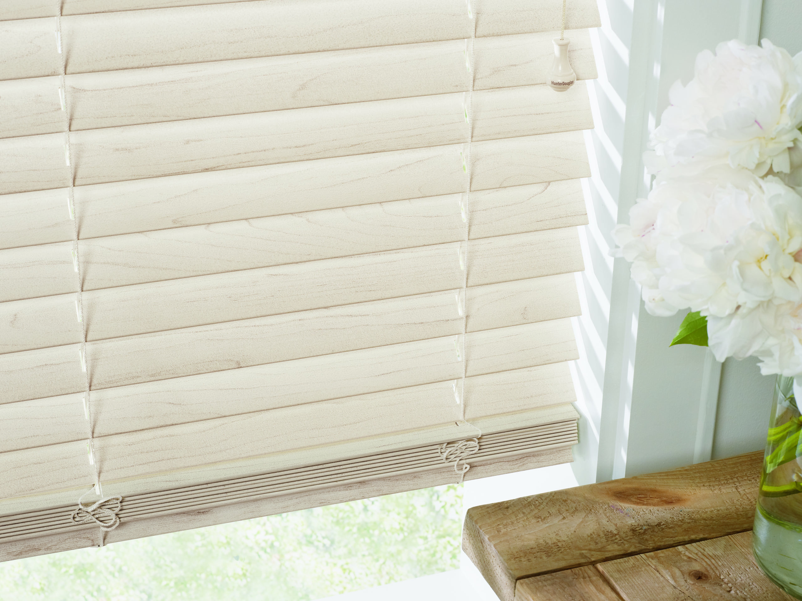 faux wood Hunter Douglas blinds in off white