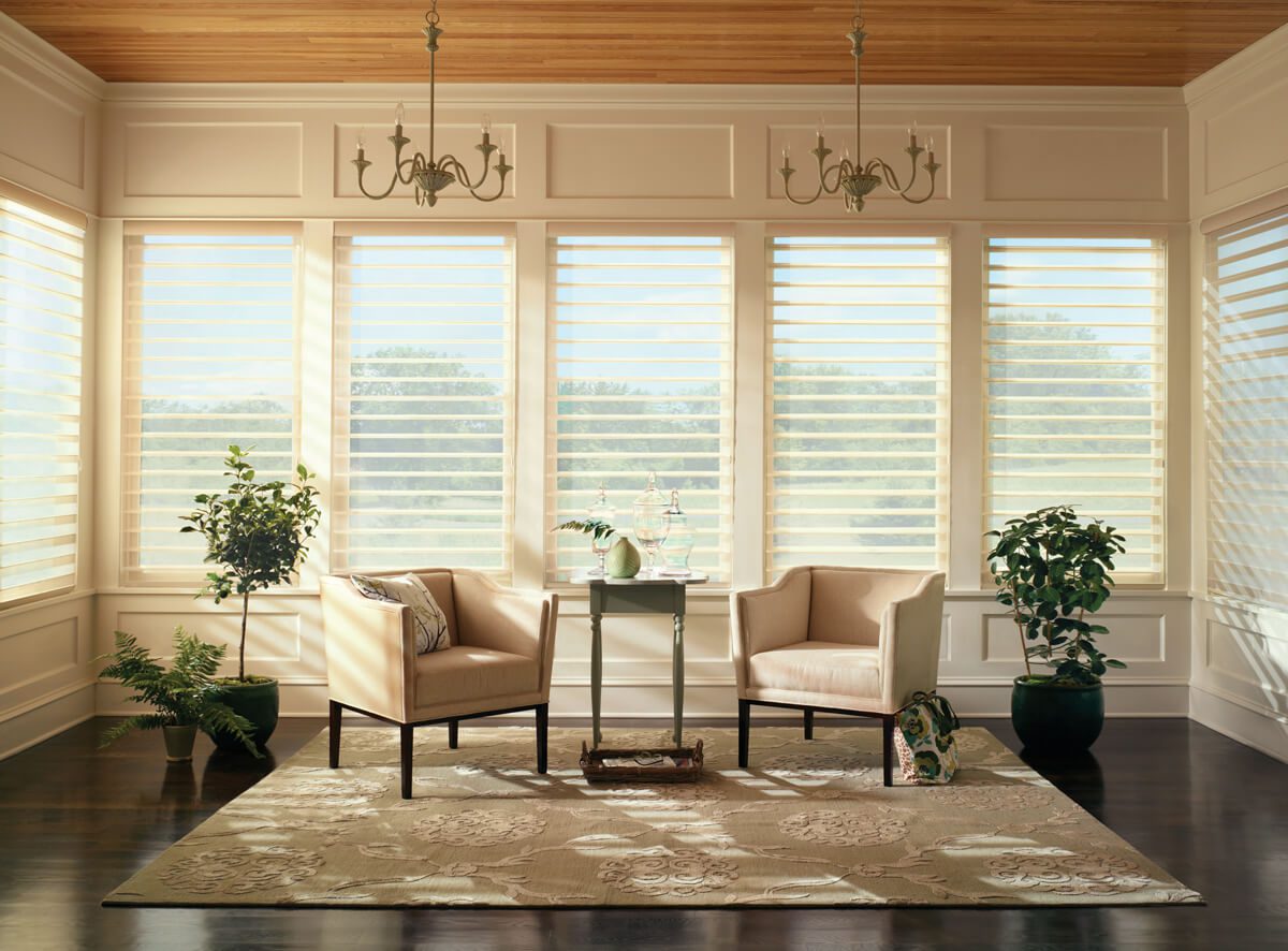 4 Reasons We Love Hunter Douglas Silhouette Shades