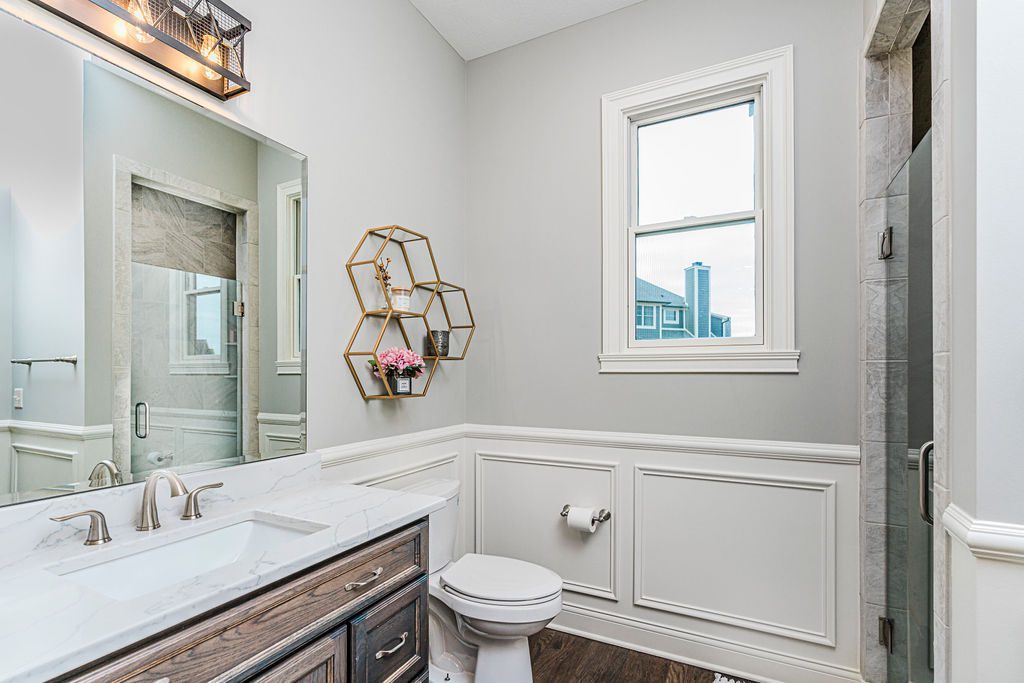 Bathroom before roman shades